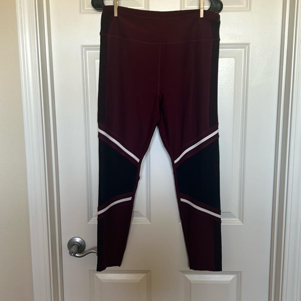 Vogo Athletica Leggings (Burgundy)